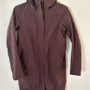Lululemon Rebel Rain Coat